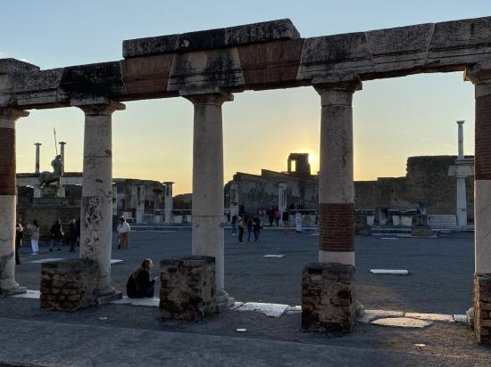 Projekt How to visit Pompeii?